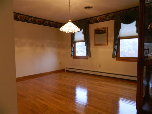 161 Old Farm Road Abington, MA 02351 - Photo 3 of 11