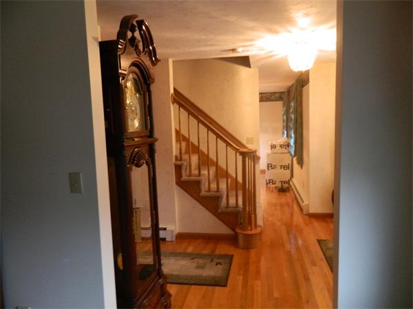 161 Old Farm Road Abington, MA 02351 - Photo 5 of 11