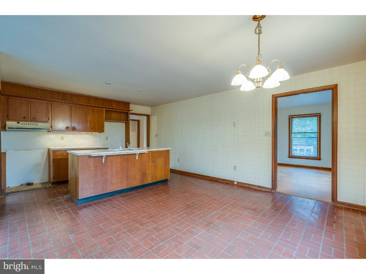 850 Miller Road Reading, PA 19608 - Photo 9 of 25