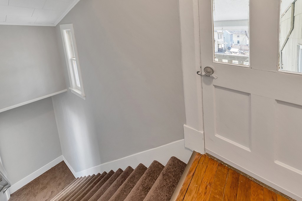 41 Mcknight Street Springfield, MA 01109 - Photo 14 of 27 Gallery Image 14