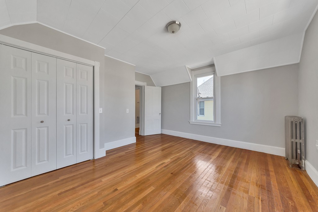 41 Mcknight Street Springfield, MA 01109 - Photo 15 of 27 Gallery Image 15