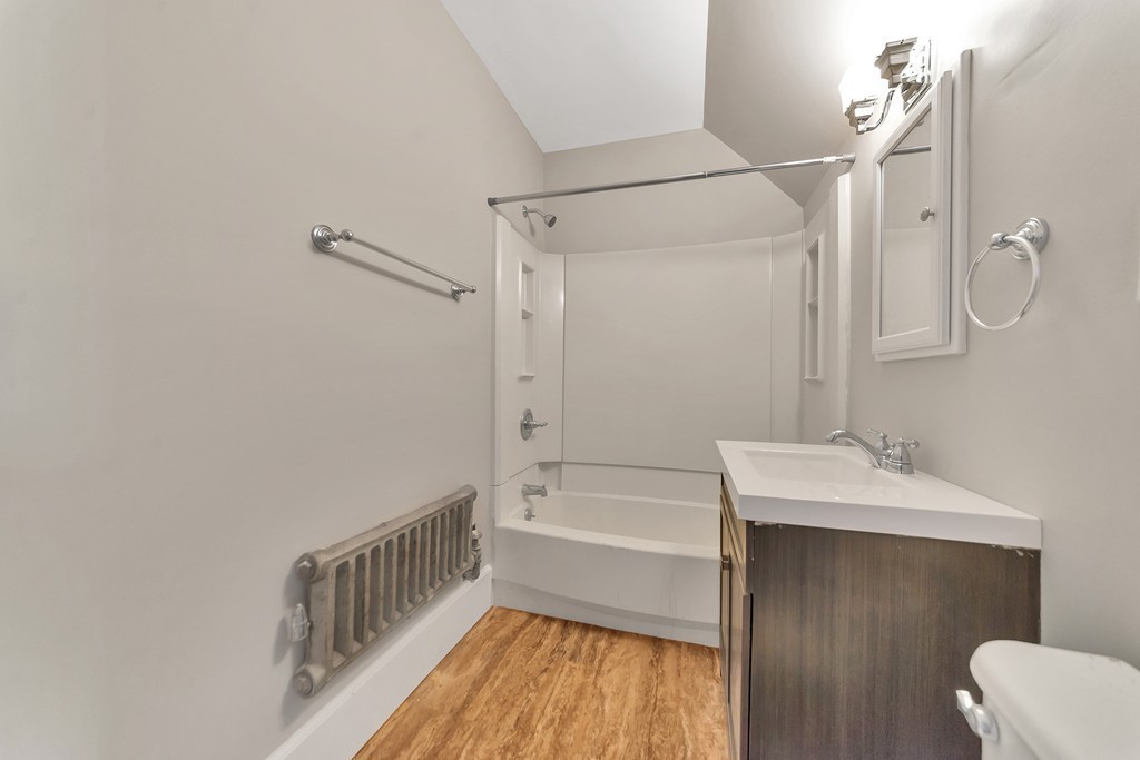 41 Mcknight Street Springfield, MA 01109 - Photo 19 of 27 Gallery Image 19