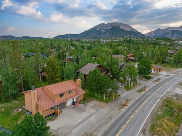 $975,000 | 641 Ryan Gulch Road, Silverthorne, CO 80498