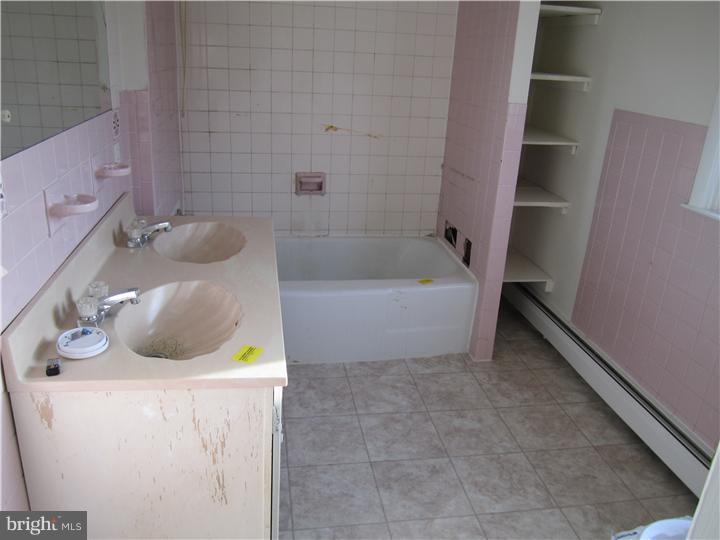 3066 Foulk Road Garnet Valley, PA 19060 - Photo 12 of 14 Bathroom