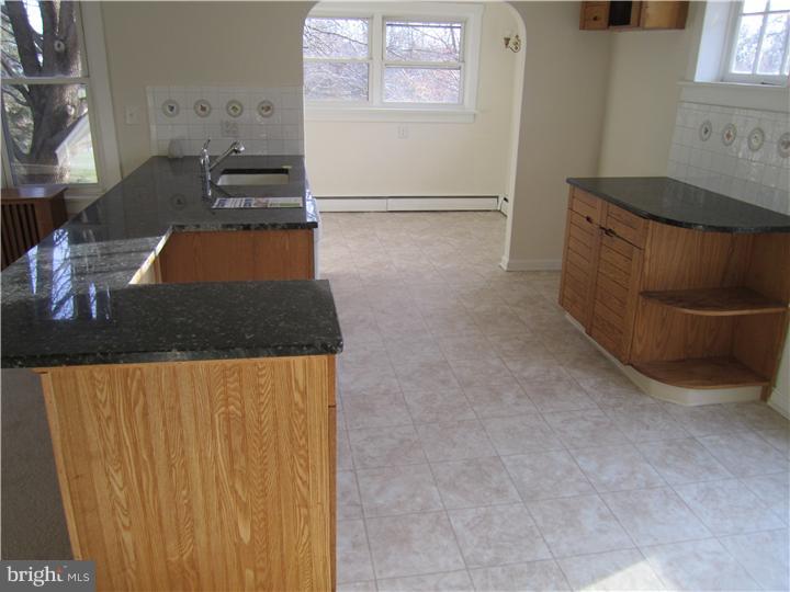 3066 Foulk Road Garnet Valley, PA 19060 - Photo 7 of 14 Kitchen