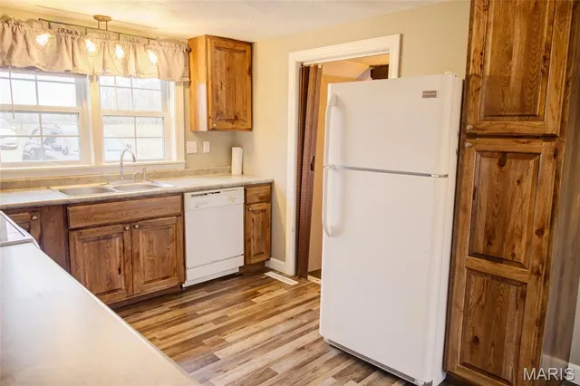 $195,000 | 10771 Crest Road, Dixon, MO 65459