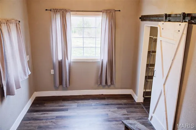 $195,000 | 10771 Crest Road, Dixon, MO 65459