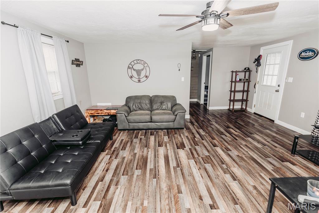 10771 Crest Road Dixon, MO 65459 - Photo 31 of 85