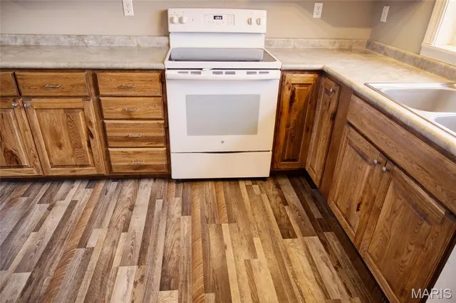 $195,000 | 10771 Crest Road, Dixon, MO 65459