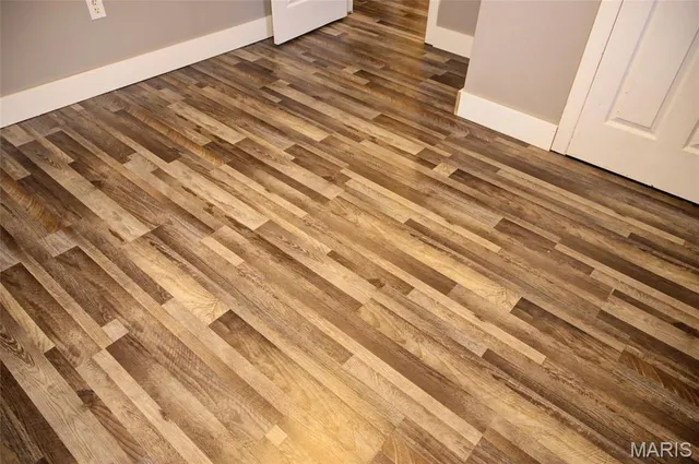 $195,000 | 10771 Crest Road, Dixon, MO 65459