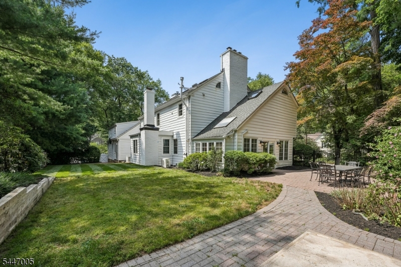 25 W Road Short Hills, NJ 07078 - Photo 45 of 46