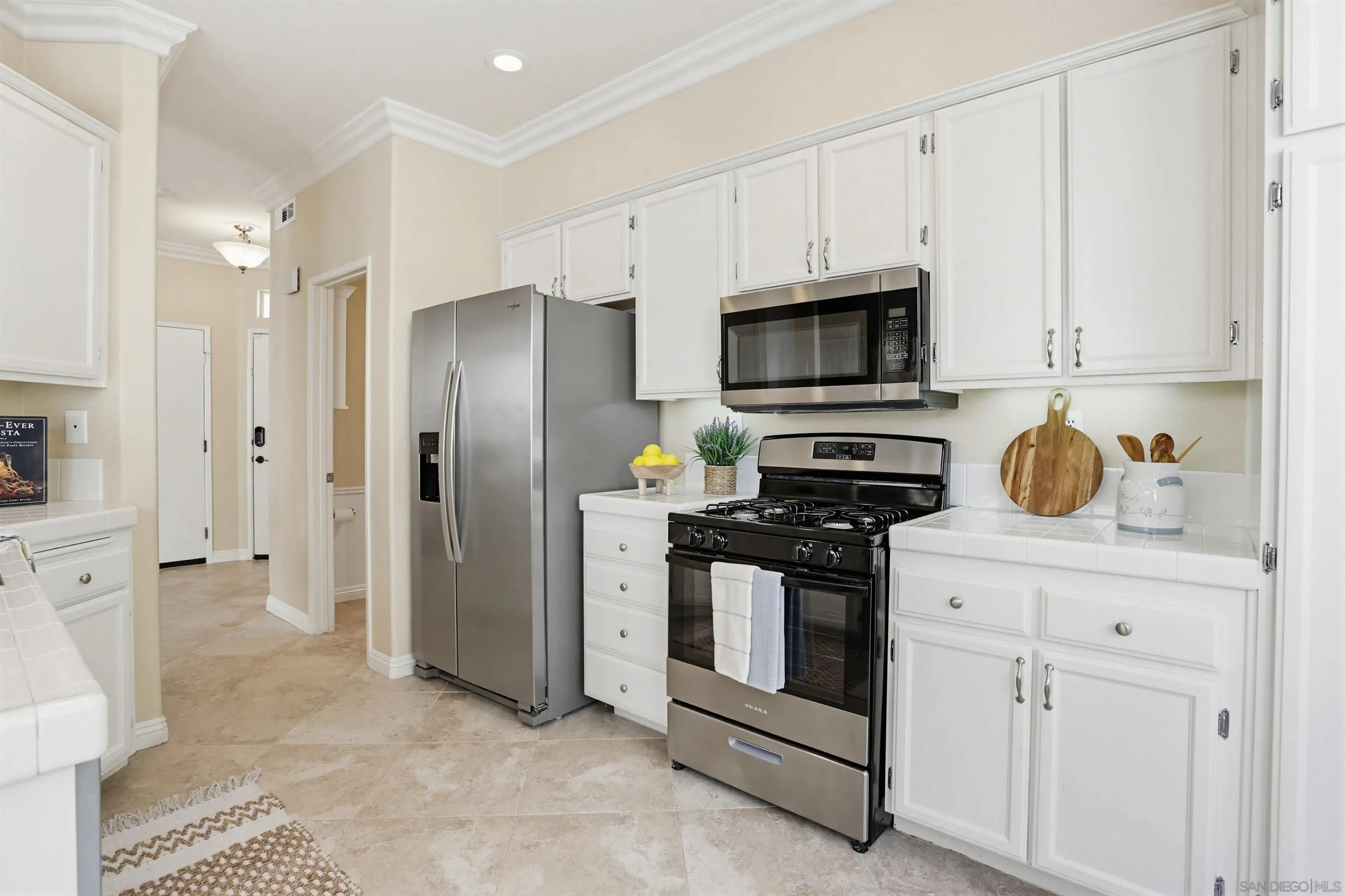 1983 Courage Street Vista, CA 92081 - Photo 7 of 23