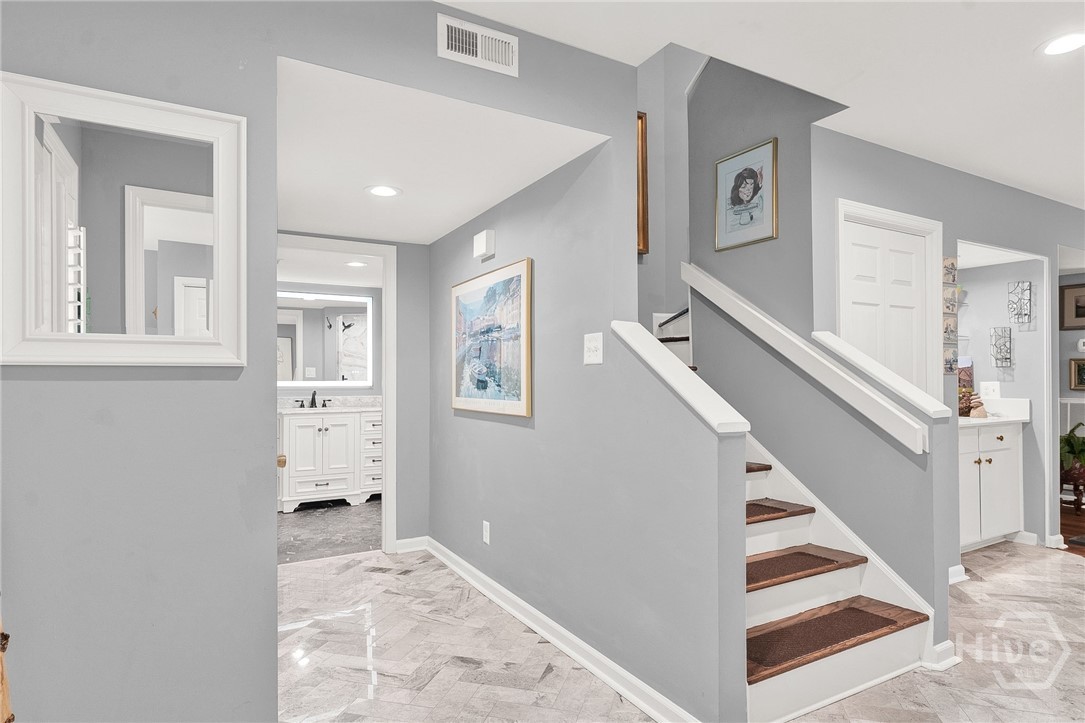 17 Franklin Creek Road North Savannah, GA 31411 - Photo 5 of 39