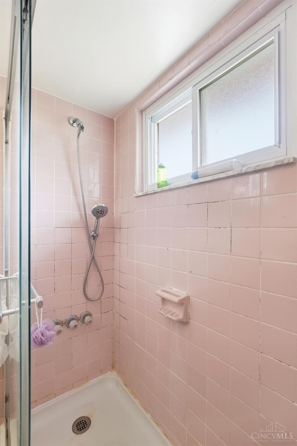 4455 Cloverhill Terrace Cincinnati, OH 45238 - Photo 43 of 78