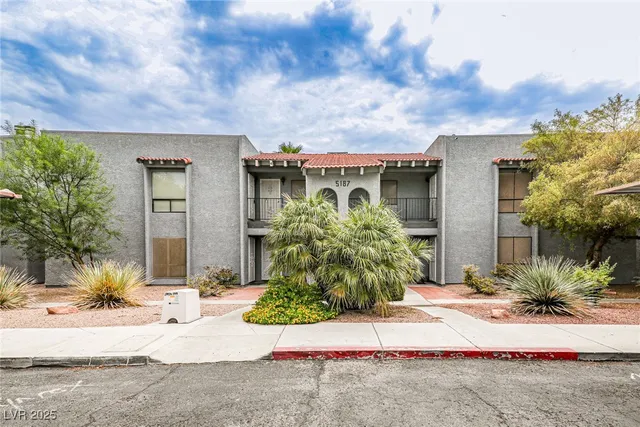 $1,495 | 5187 Caliente Street, Unit 96, Las Vegas, NV 89119