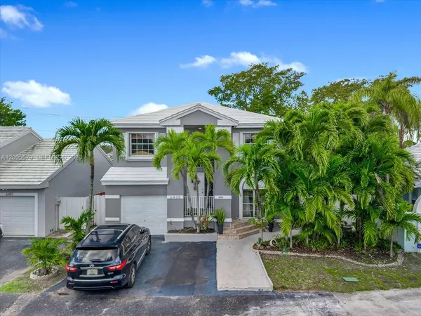 $680,000 | 6430 Southwest 112th Place, Miami, FL 33173