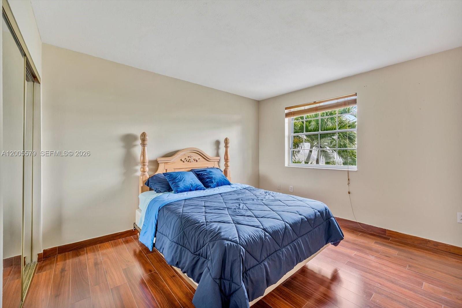 6430 Southwest 112th Place Miami, FL 33173 - Photo 14 of 32