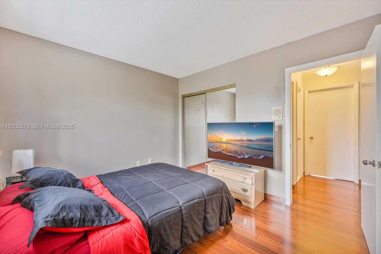 6430 Southwest 112th Place Miami, FL 33173 - Photo 20 of 32