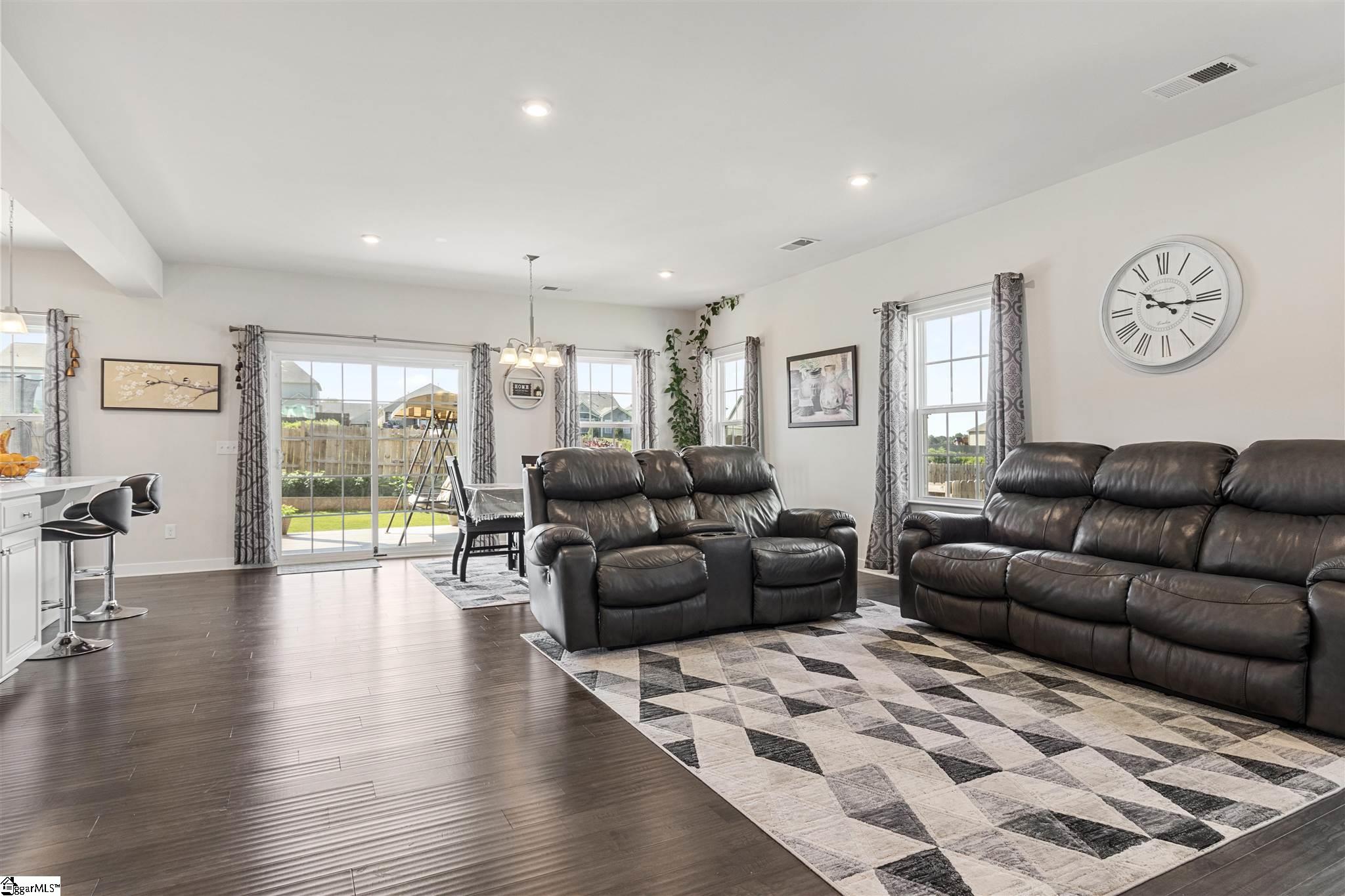 751 Windward Lane Duncan, SC 29334 - Photo 7 of 34 Gallery Image 7
