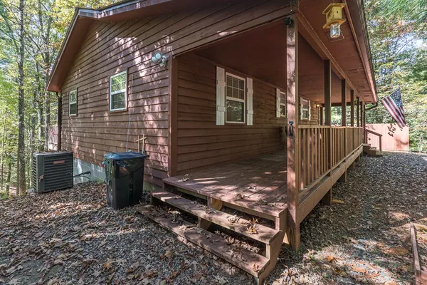 $259,500 | 45 Settlers Crossing Way, Murphy, NC 28906