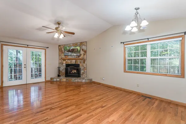 $259,500 | 45 Settlers Crossing Way, Murphy, NC 28906