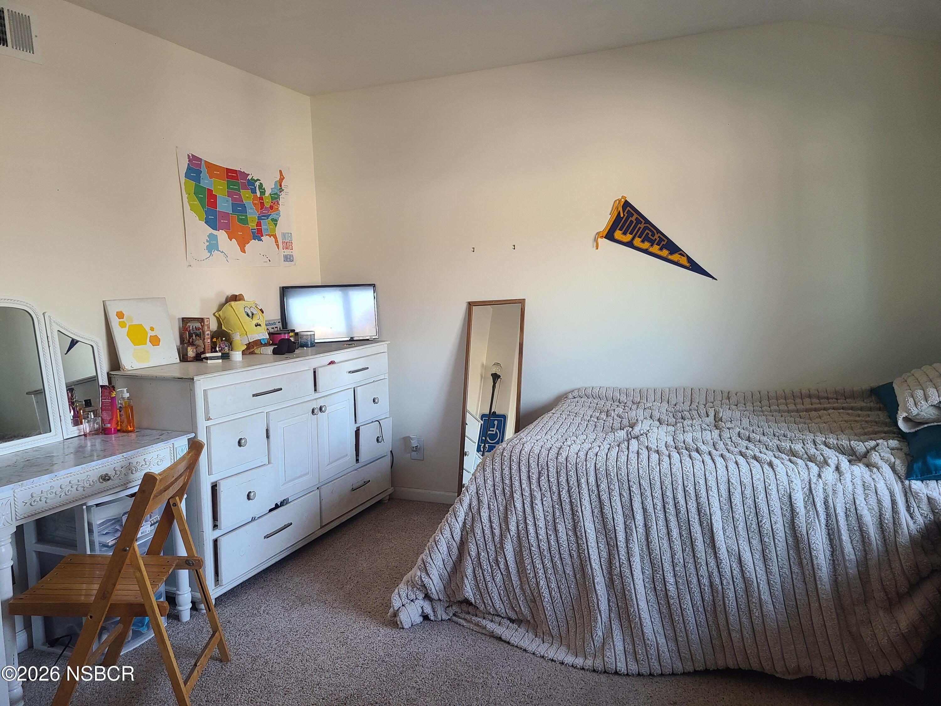 1011 West Walnut Avenue Lompoc, CA 93436 - Photo 19 of 29 1011 bedroom1