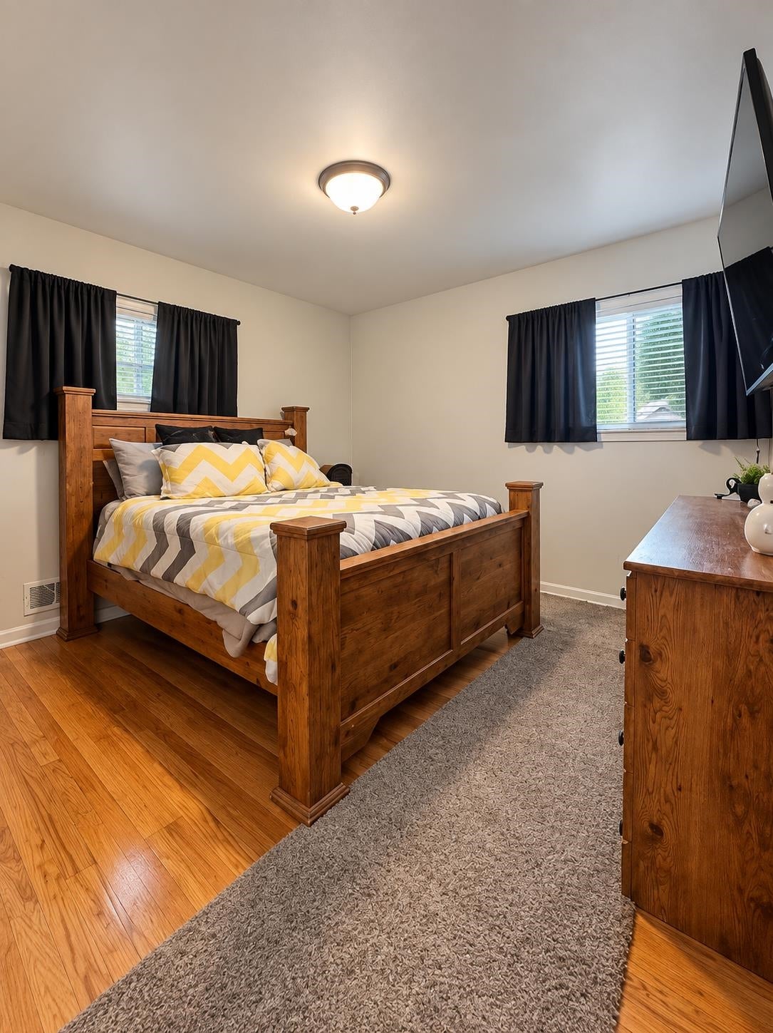 5413 Fleming Road Flint, MI 48504 - Photo 7 of 11 Gallery Image 7