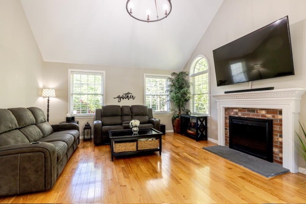 130 Beech Hill Road Mont Vernon, NH 03057 - Photo 7 of 43