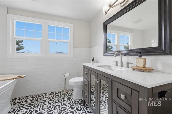 $534,900 | 1610 Idaho Avenue, Caldwell, ID 83605