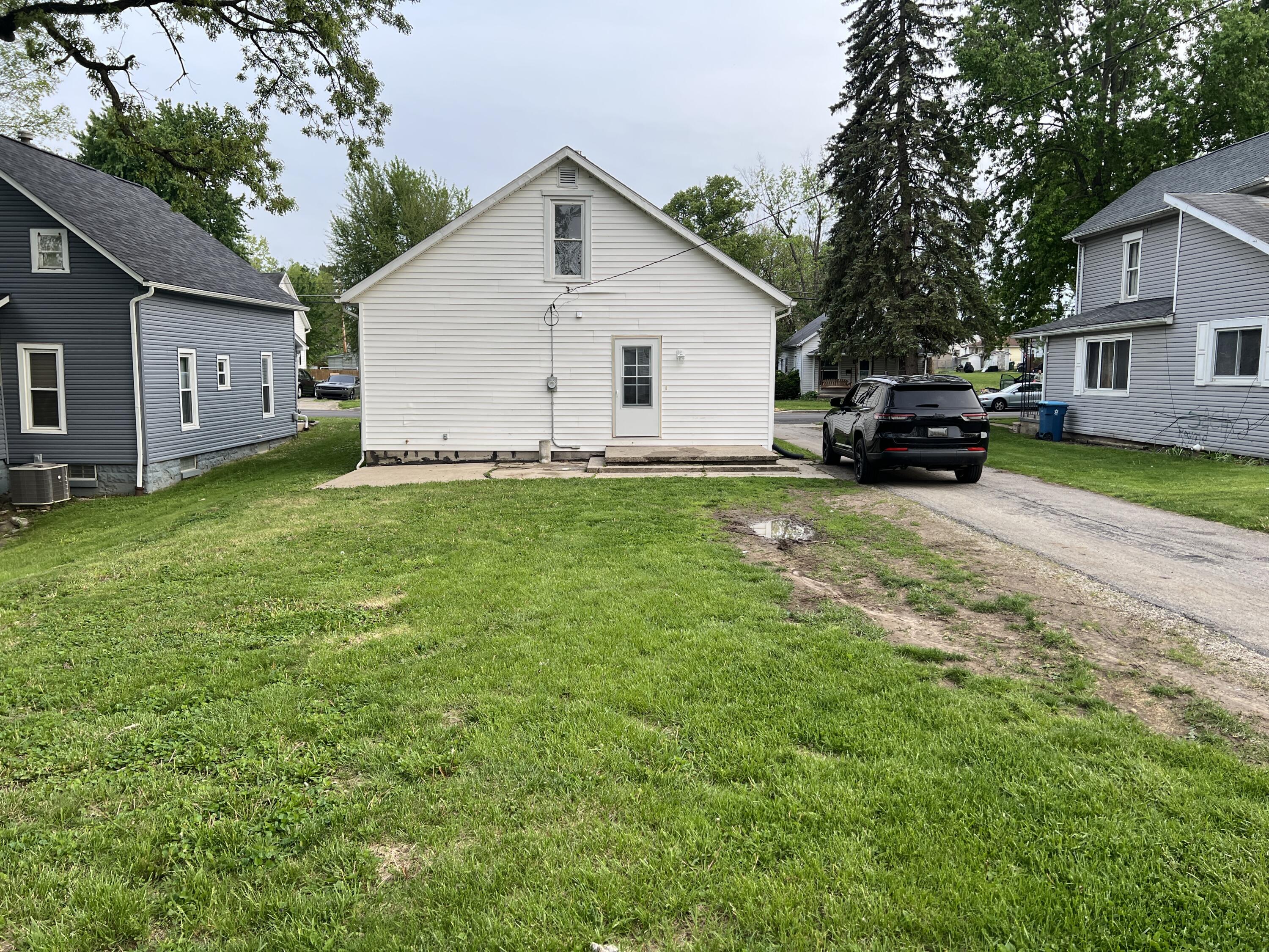 820 Taft Street Sidney, OH 45365 - Photo 4 of 51 Rear View