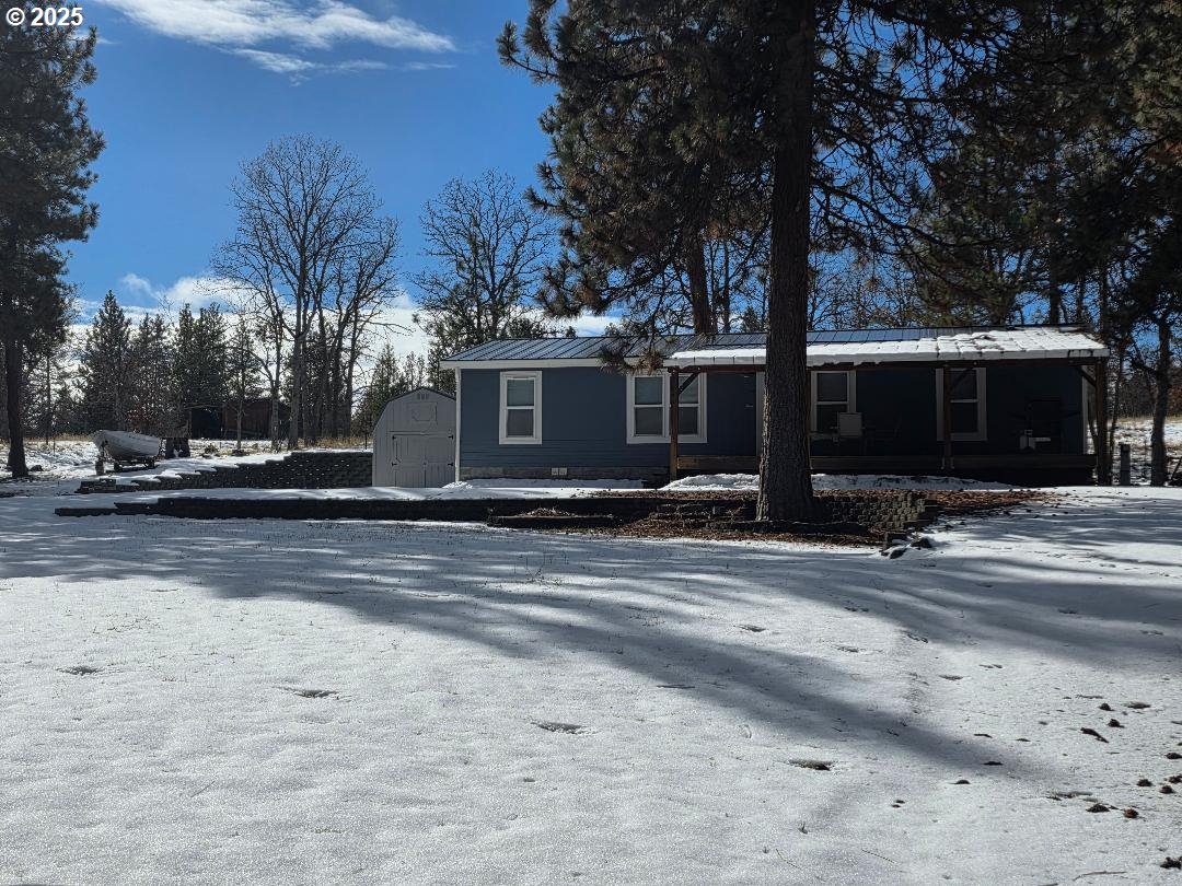 232 South Oak Road Wamic, OR 97063 - Photo 28 of 31 a view of a house with snow on the road