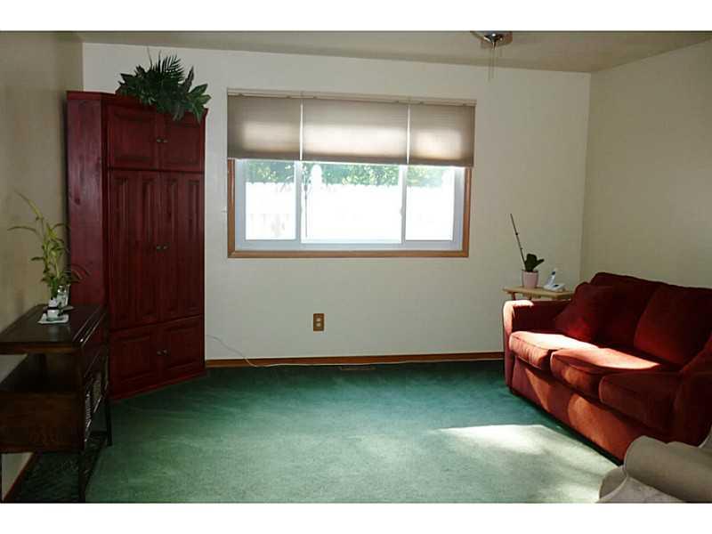 4732 Guion Road Indianapolis, IN 46254 - Photo 4 of 19 Gallery Image 4