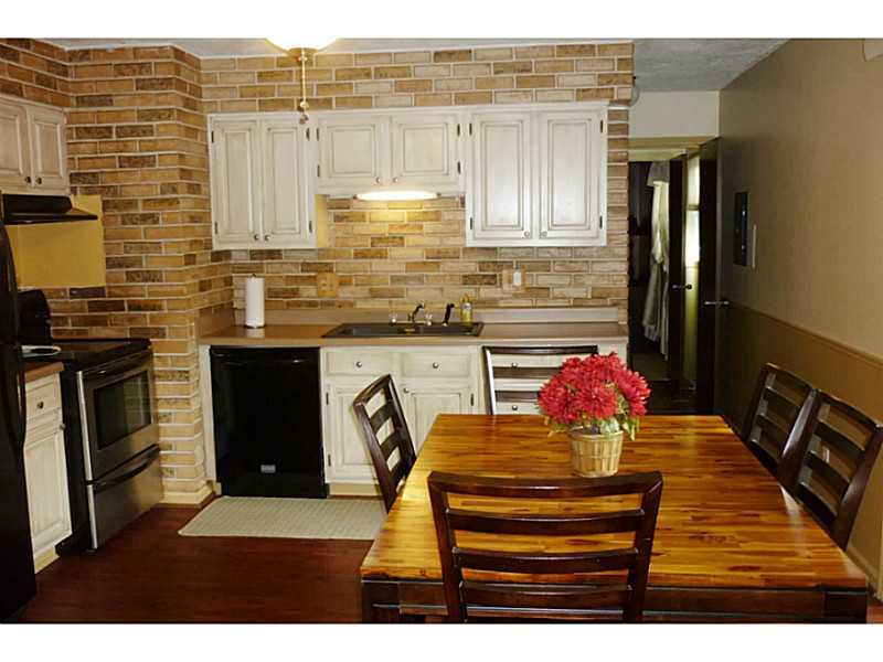 4732 Guion Road Indianapolis, IN 46254 - Photo 6 of 19 Gallery Image 6