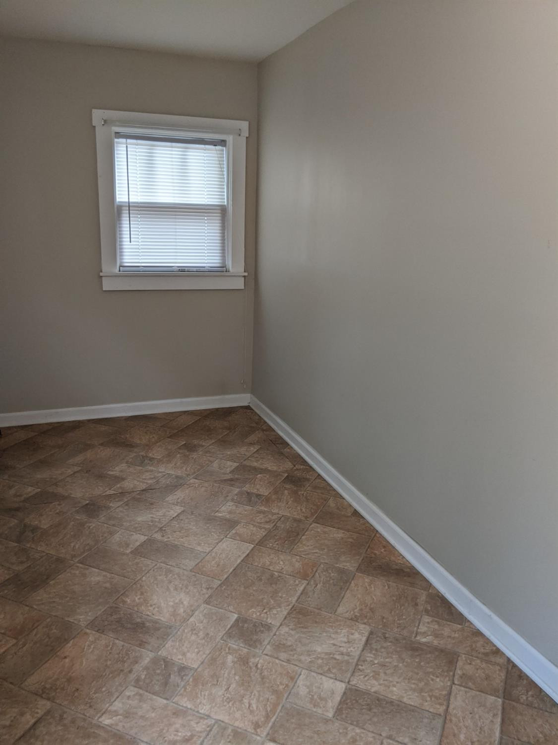 469 Spring Street Mount Sterling, KY 40353 - Photo 14 of 22 Photo 14