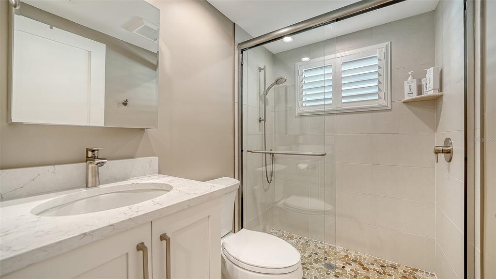 6140 Midnight Pass Road, Unit B6 Sarasota, FL 34242 - Photo 32 of 63