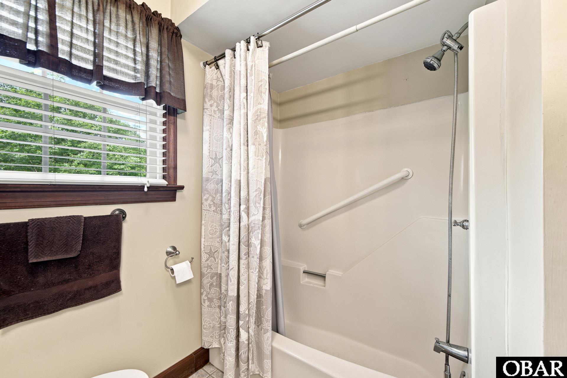 316 Narrow Shore Road, Unit 4 Aydlett, NC 27916 - Photo 30 of 87