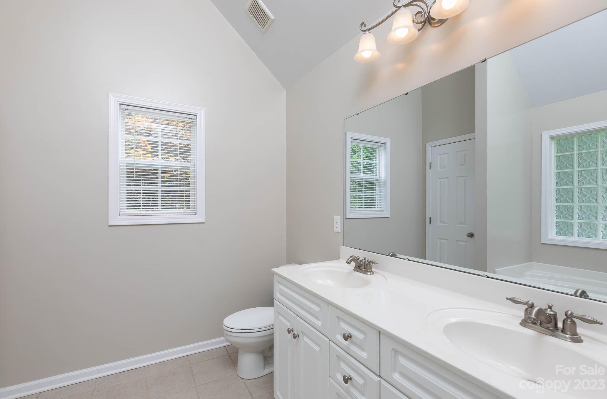 1736 Neely Store Road Rock Hill, SC 29730 - Photo 13 of 25 Gallery Image 13