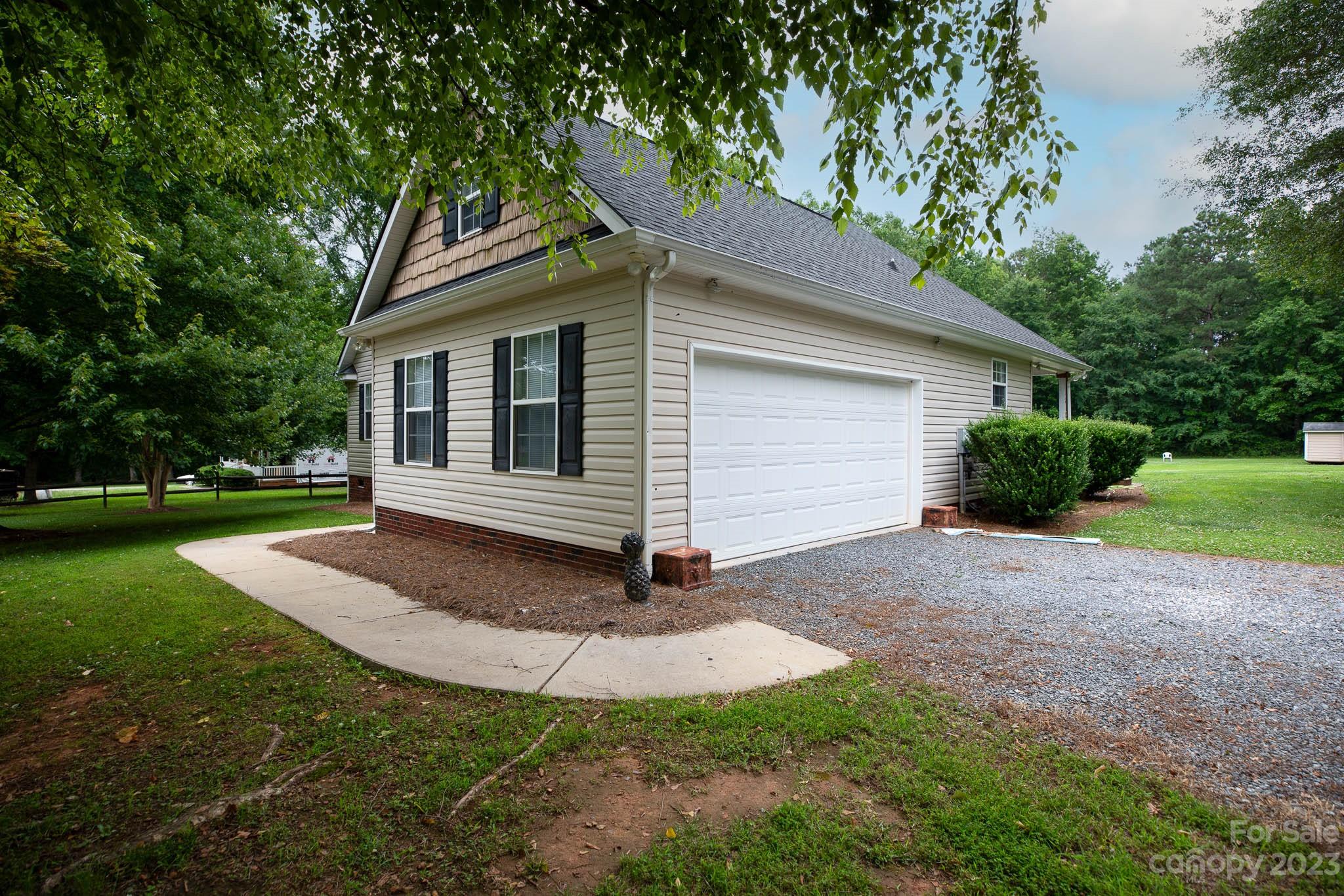 1736 Neely Store Road Rock Hill, SC 29730 - Photo 2 of 25 Gallery Image 2