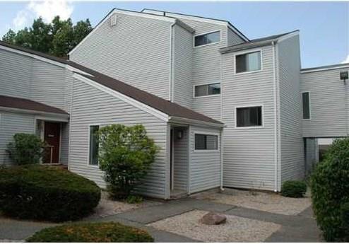 655 Talcottville Road, Unit 39 Vernon, CT 06066 - Photo 1 of 1 a view of a white house