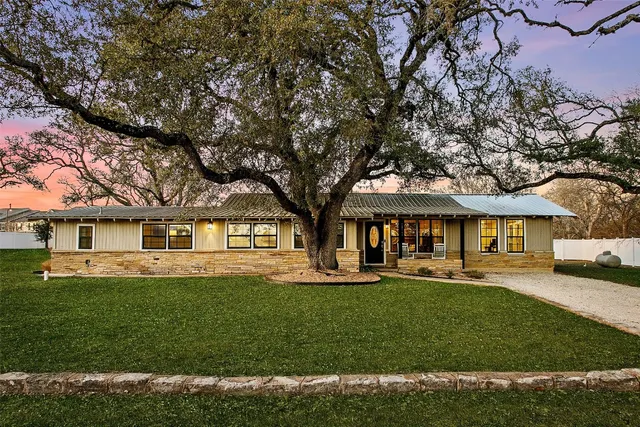 $675,000 | 200 Creek Road, Dripping Springs, TX 78620