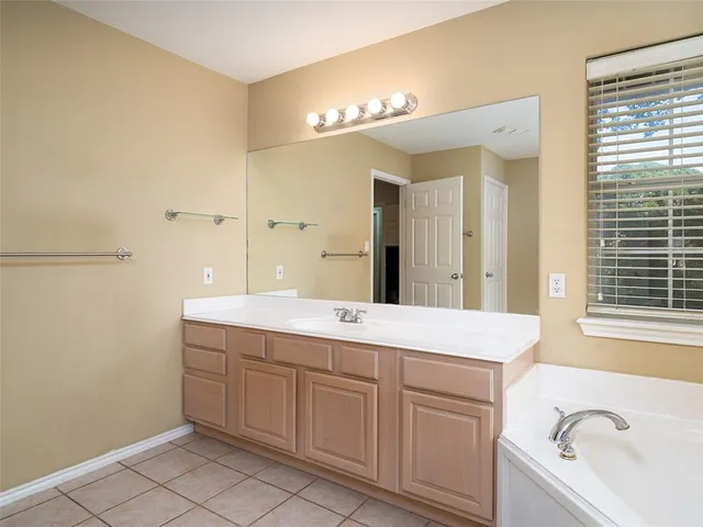 $249,500 | 2902 Shenandoah Drive, Tyler, TX 75701