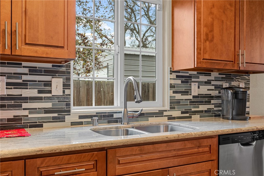 6739 5th Street Rio Linda, CA 95673 - Photo 15 of 37