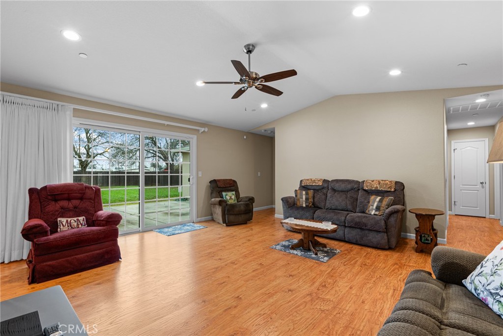 6739 5th Street Rio Linda, CA 95673 - Photo 9 of 37