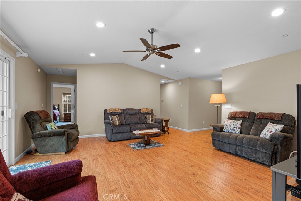 6739 5th Street Rio Linda, CA 95673 - Photo 10 of 37