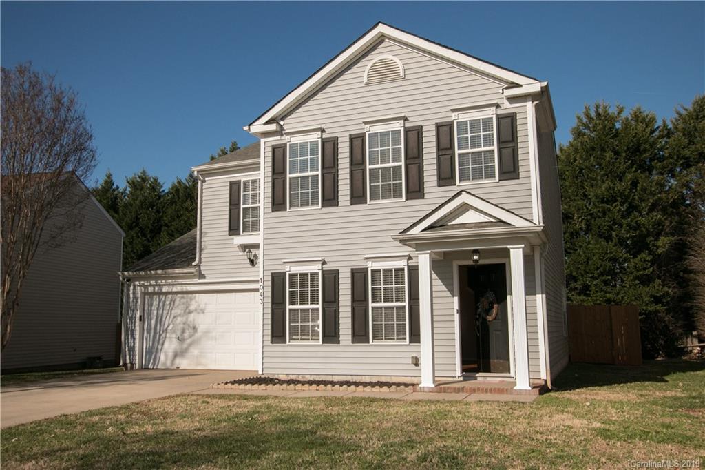 1043 Hipp Road Charlotte, NC 28216 - Photo 1 of 23 Gallery Image 1