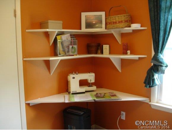 103 Early Deitz Road Sylva, NC 28779 - Photo 14 of 20 Gallery Image 14