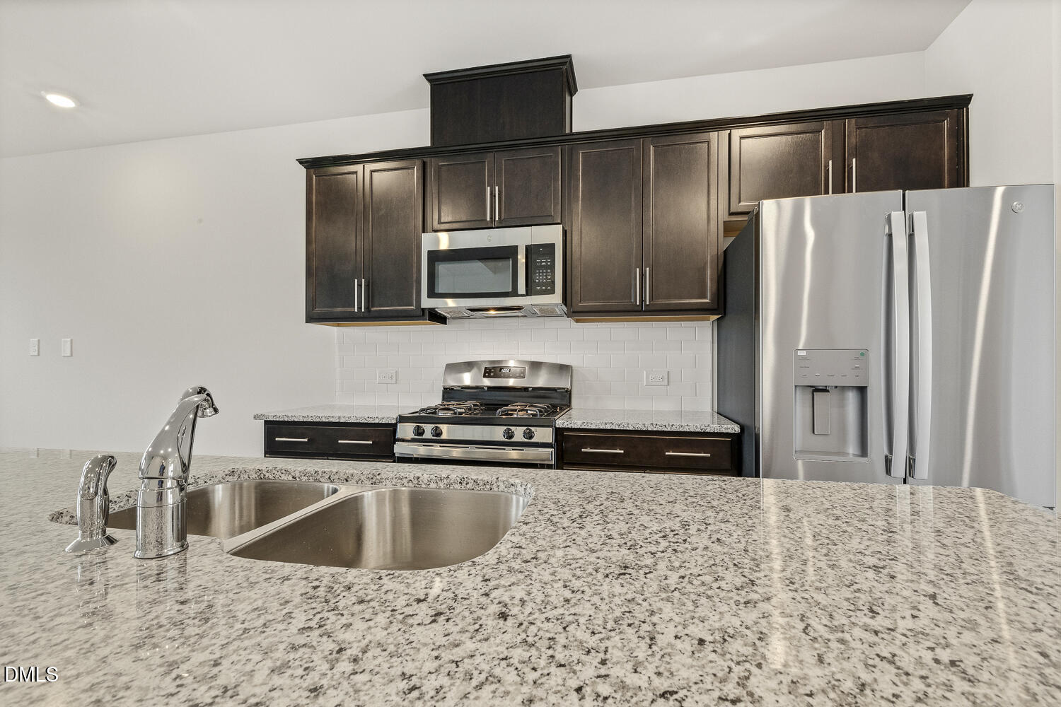 106 Zealand Court Raleigh, NC 27610 - Photo 11 of 41 010