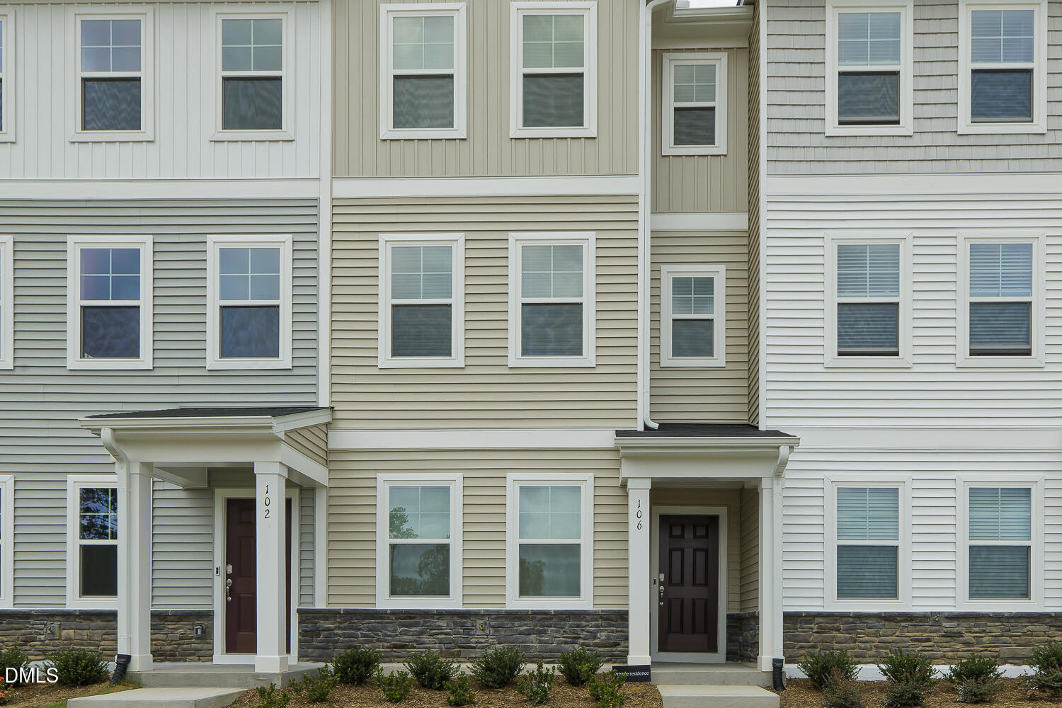 106 Zealand Court Raleigh, NC 27610 - Photo 2 of 43 002