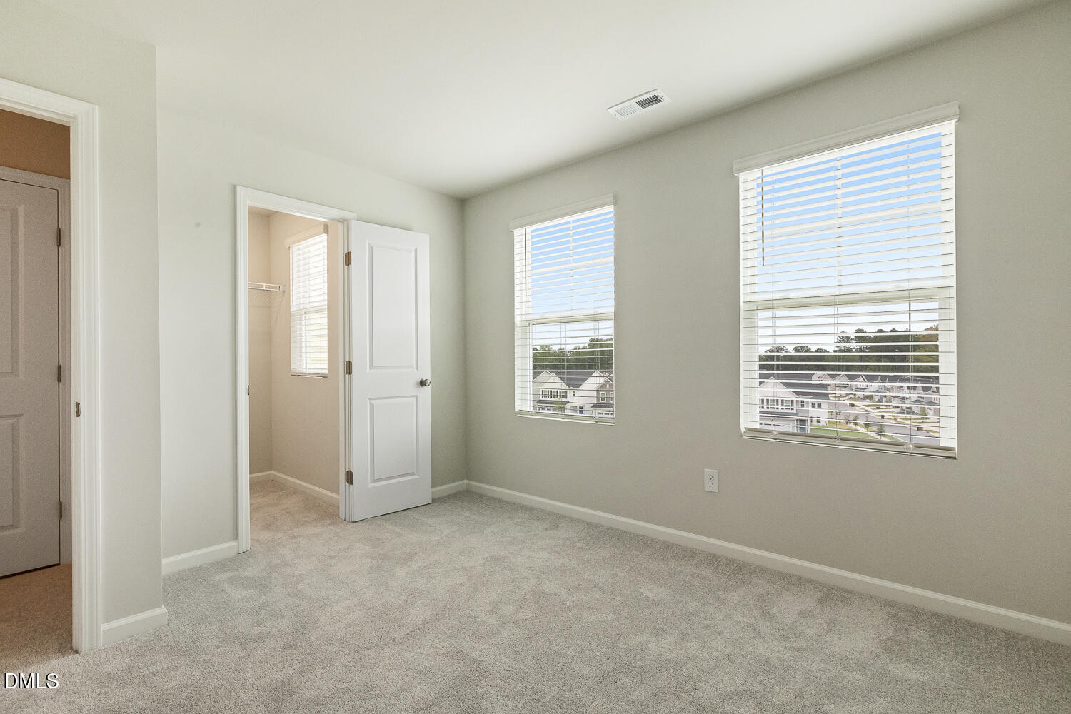 106 Zealand Court Raleigh, NC 27610 - Photo 36 of 43 033