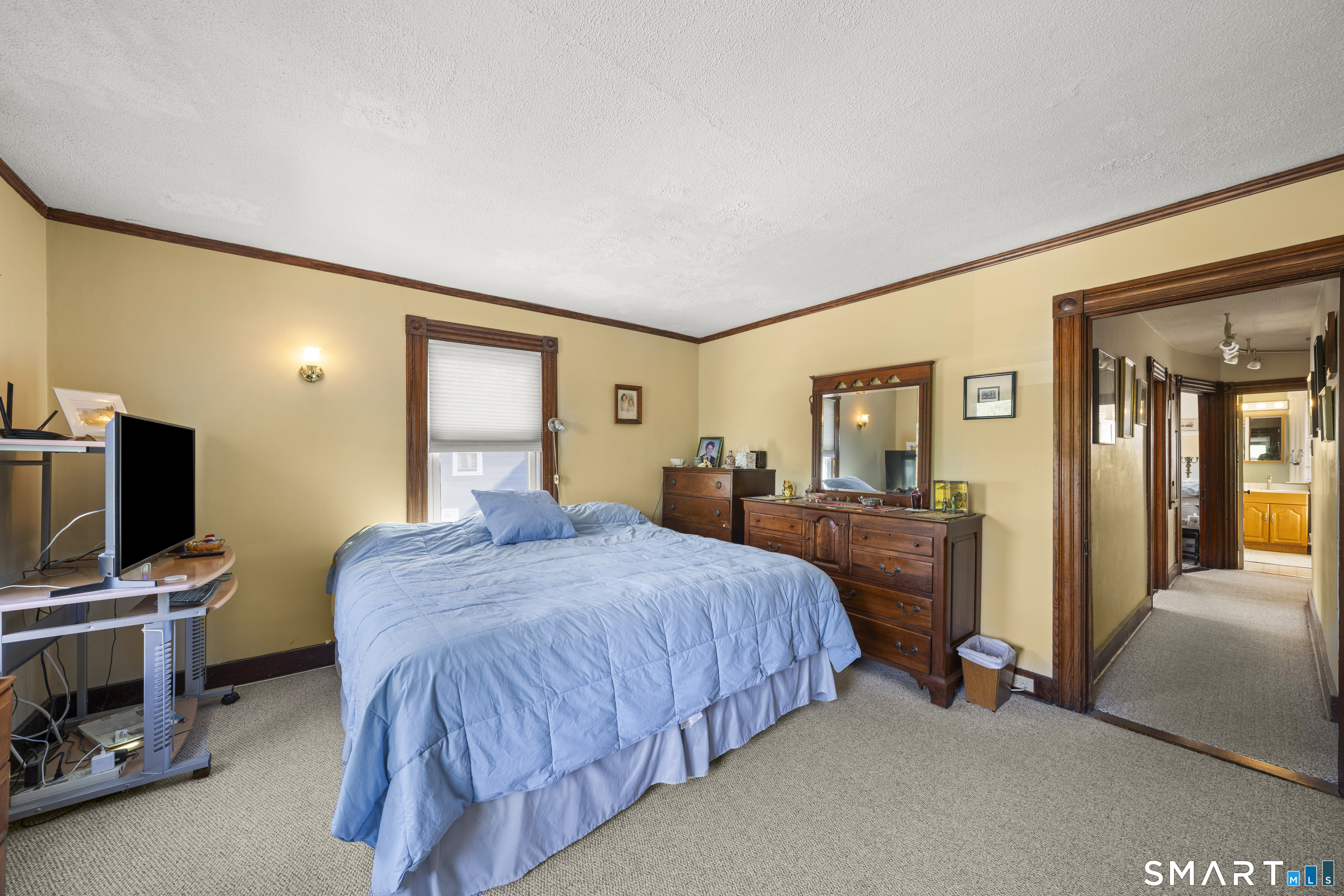 52 Russell Street Manchester, CT 06040 - Photo 19 of 37 Gallery Image 19